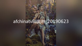 -- 嫖娼男殊不知遇上人妖♈ 小帅哥大战小妖精，黑丝诱惑冲昏了头，骑乘位好上头！