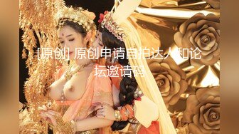 海角绿帽大神寝取NTR 让性感老婆穿开档丝去安慰离异兄弟，精液吃到饱