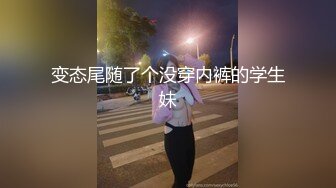 时尚性感鸭舌帽小姐姐短裙白色风衣看了就想搞脱光光