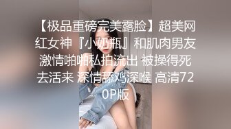 大奶熟女人妻 你咋这么多水 没拍脸 你夹这么紧 第一次约还有点害羞 说一个月没被男人操了骚的很 无套猛怼 内射