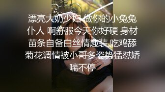 《震撼✅网红私拍㊙️泄密》群狼求档Onlyfans百万粉丝可盐可甜撸铁健身教练Yum露脸私拍第三弹啪啪紫薇非常反差 (4)